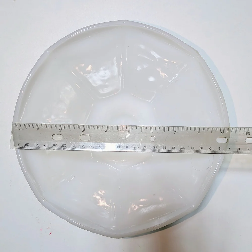 Vintage Milk Glass 9